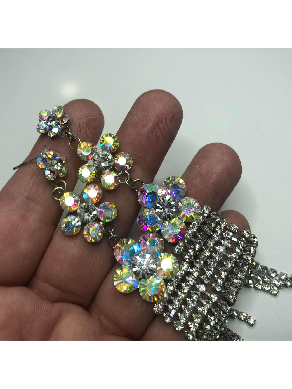 553 Unbranded AB crystal dangle drop long pierced earrings prom pageant - Picture 2 of 2
